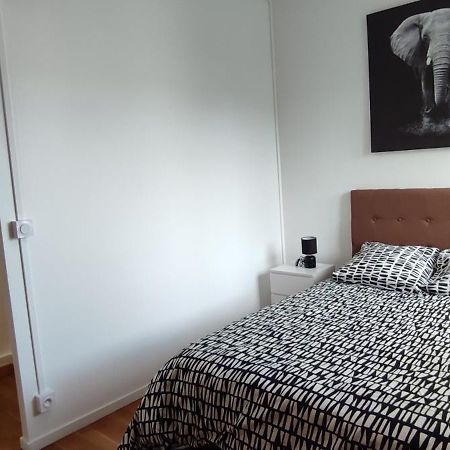 Maison Charmante Avec Patio ! Bourges Kültér fotó